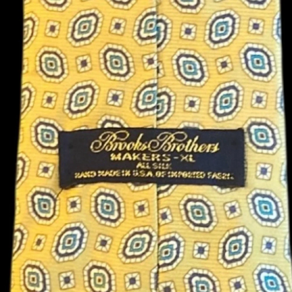 Brooks Brothers All Silk Yellow and Blue Geometric Tie